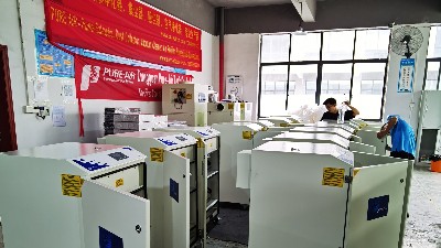 工業(yè)粉塵除塵器，執(zhí)信環(huán)保為工業(yè)加工提供高效除塵設備。