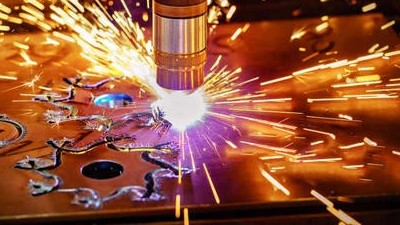 執(zhí)信環(huán)保激光切割煙霧過濾器廠家，帶您了解激光切割技術(shù)的前世今生！